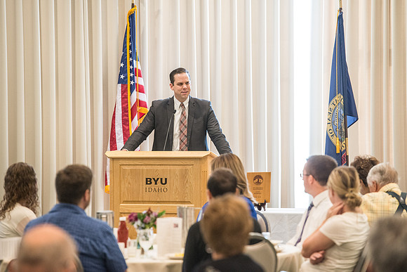 Emeritus Breakfast, Nov 2018, BYU-Idaho Alumni Award of excellence was awarded to Jon Beesley.