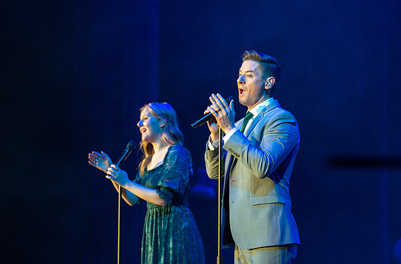 Mat & Savanna Shaw Center Stage Concert - Nov. 2022