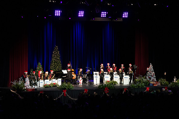 Sound Alliance and Vocal Union perform Swinging Christmas in the Hart Gym.
