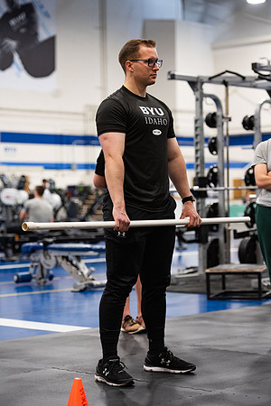 BYUI Wellness Center Power Lifting Training.