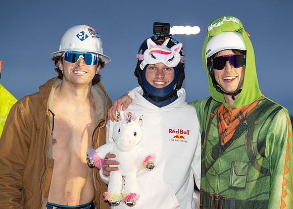 Pond Skimming - Feb 2025