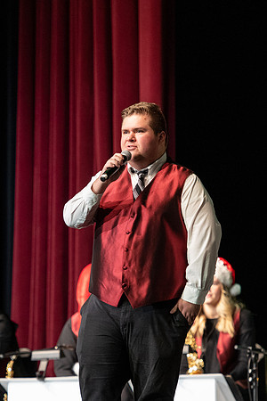 Sound Alliance and Vocal Union perform Swinging Christmas in the Hart Gym.