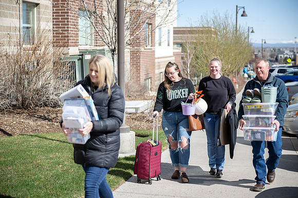 Move-in Day - Apr 2025