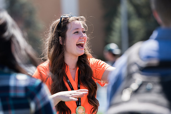 BYU-Idaho Get Connected, new students meeting their iTeam. Spring Semester
