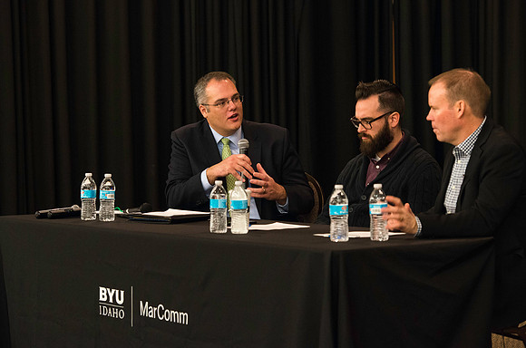 Special panel discussion with two P2B guest speakers: Kyle Nel, Executive Director, Lowe’s Innovation Labs and Jeff Taylor, VP, Executive Creative Director, Boncom.