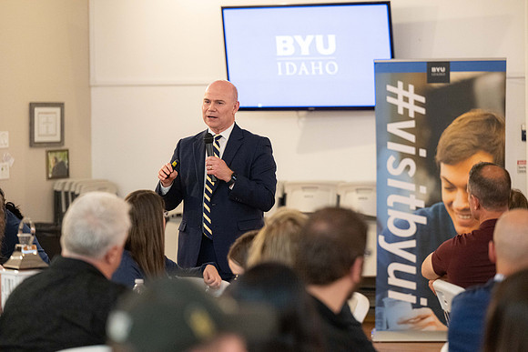 Alumni in the Cache Valley area gather at Eagles Landing Event Center, in Smithfield, Utah and get the chance to listen to and meet President Meredith.