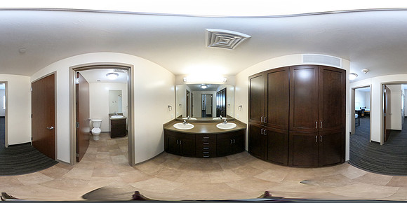 360 photos of the interior of Centre Square.