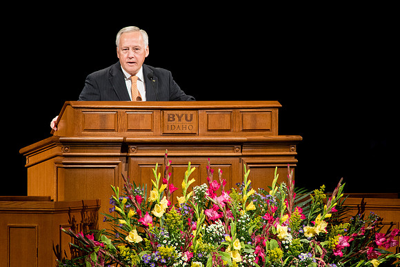 Elder Bruce A. Carlson speaks at devotional to students and faculty at Brigham Young University-Idaho about making good choices and being worthy.