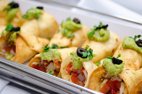 Food services caters the President's Advancement Council dinner.