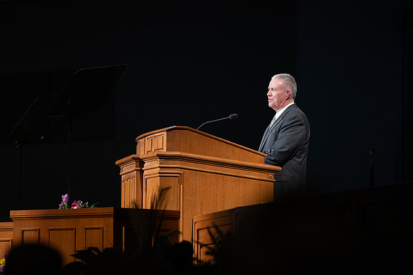 Max Bartschi Devotional held in the BYUI Center.