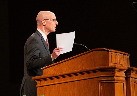 President Eyring introducing Elder Stevensen and his wife.