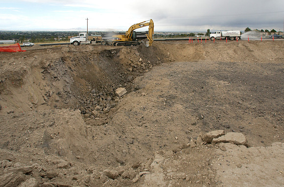050912TempleConst_1934c