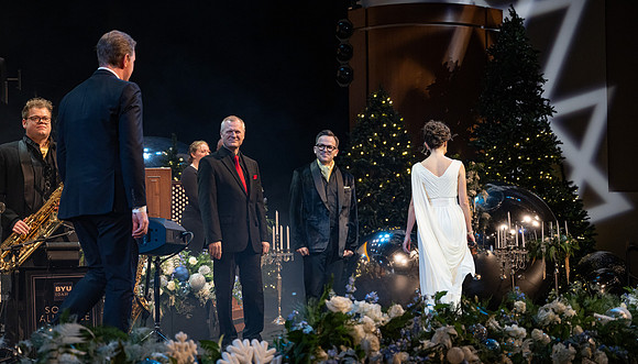 Christmas show with Laura Osnes at the I-Center