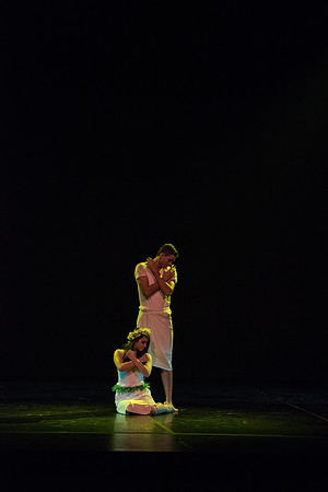 In this semester’s production of Extravadance the audience got a peek into the mind of a performer, and how dancers function during a performance. Dancers always laugh because they know the real show
