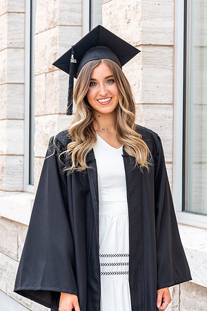 Graduate Isabelle Power - July 2021