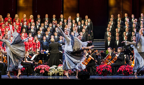 At the BYU-Idaho Christmas, the university dance department, choirs and orchestra, came together with guest artists Canadian Brass for a beautiful and uplifting show.