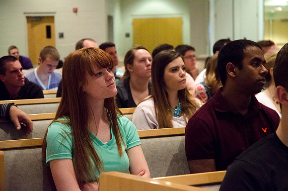 John Butler speaks at University Forum about working hard to achieve goals.