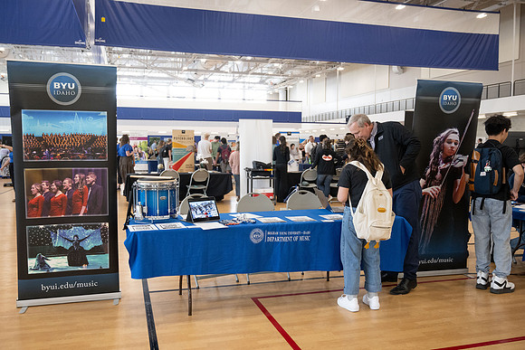 Majors & Societies Fair - May 2024