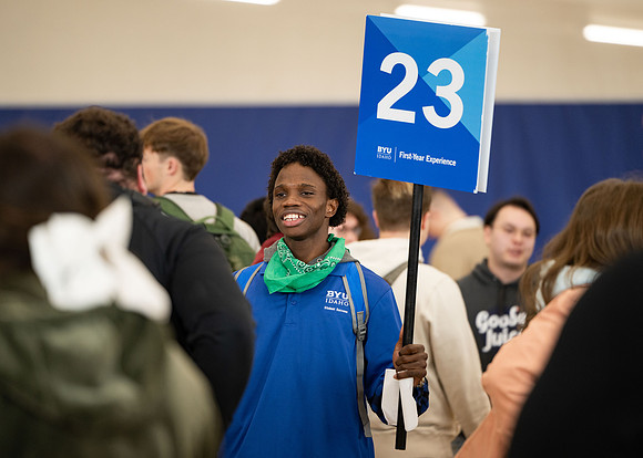 First year students at orientation check in.