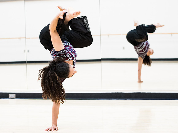 Michela is a Senior Dance performance major who specializes in modern and hip hop style dancing.