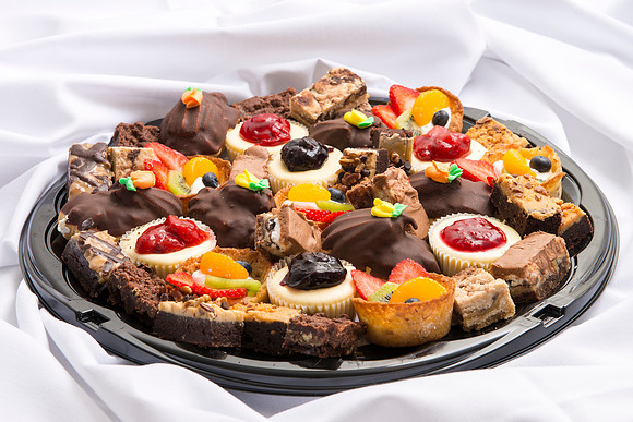 Assorted desserts to satisfy the sweet tooth.