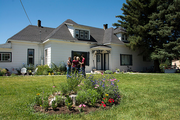 Dance Alliance tour through Wyoming Colorado and South Dakota.LDS famous artist, Minerva Teichart's Home in Cokeville, Wyoming