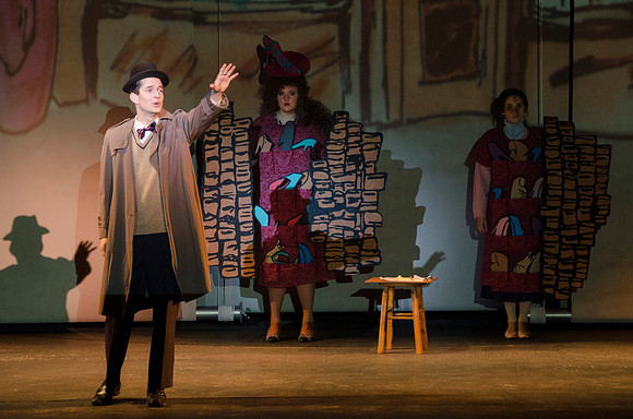 This murder mystery farce propels a mild-mannered English shoe clerk into a lunatic mix of murdered Atlantic City croupier, his near-sighted jilted mistress, her hen-pecked brother and several hundred