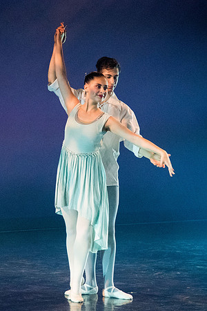Department of Theatre and Dance showcase the power of art through this semester’s Extravadance theme, “Art Embodied.” Using famous works of art as their inspiration, t­­he dancers express various art