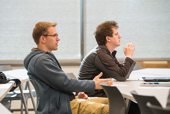 Jody Swenson teaches a class in the new Science and Techonolgy Center.