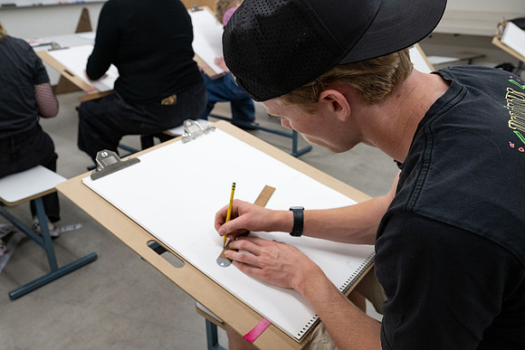 Students in drawing 1 class.