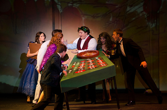 This murder mystery farce propels a mild-mannered English shoe clerk into a lunatic mix of murdered Atlantic City croupier, his near-sighted jilted mistress, her hen-pecked brother and several hundred