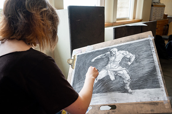 Students drawing in the Spori 340 Drawing Studio