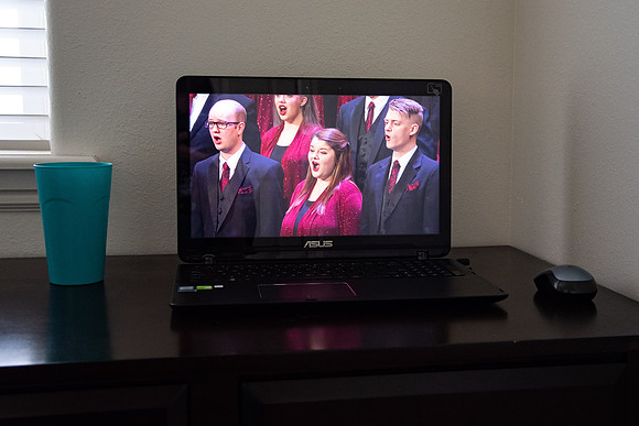 Broadcast of Winter 2020 Commencement. Due to COVID-19 graduates had a unique graduation and had to watch the commencement speech from home. Recording of the colligate choir.