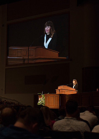 Blogger Auther Stephanie Nielson speaks at devotional