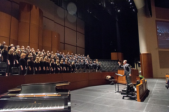 Men and women combined choir