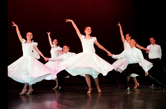 Extravadance performance.