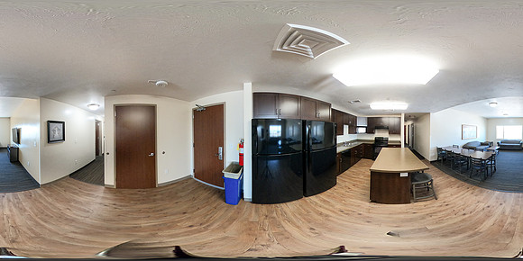360 photos of the interior of Centre Square.