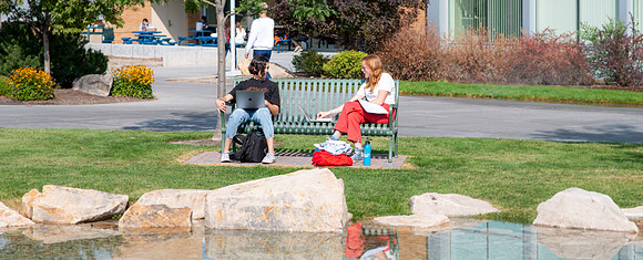 Students around campus during the first week of the Fall semester.