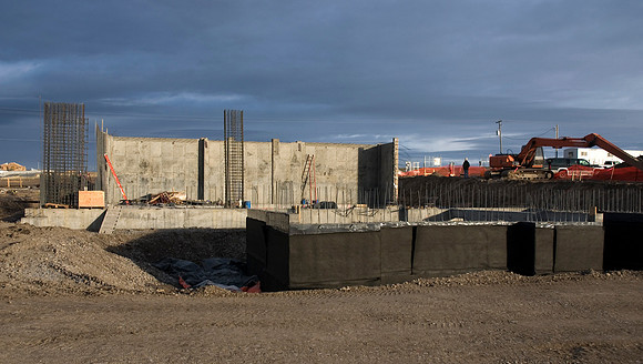 051031TempleConst_4761