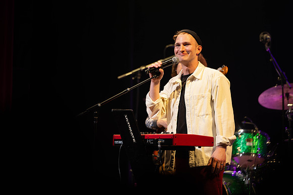 Jacob Kahlil gives a lively performance at BYUI, in the Hart Auditorium.
