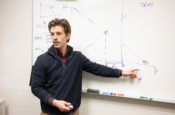 Economics faculty - Nov 2024