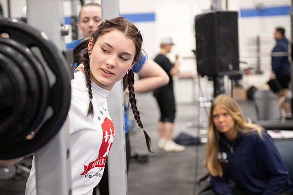 Mens and womens powerlifting competition - Mar 2025