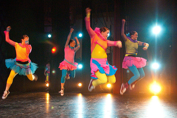 Students perform in dress rehearsal of Extravadance dance performance- Jul 2010