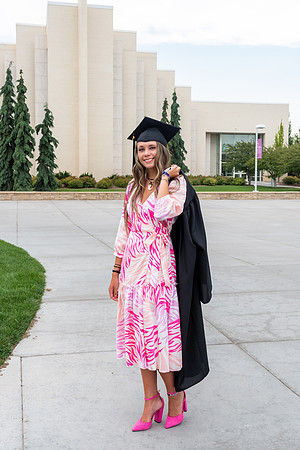 Graduate Kiana Schlenker - July 2021