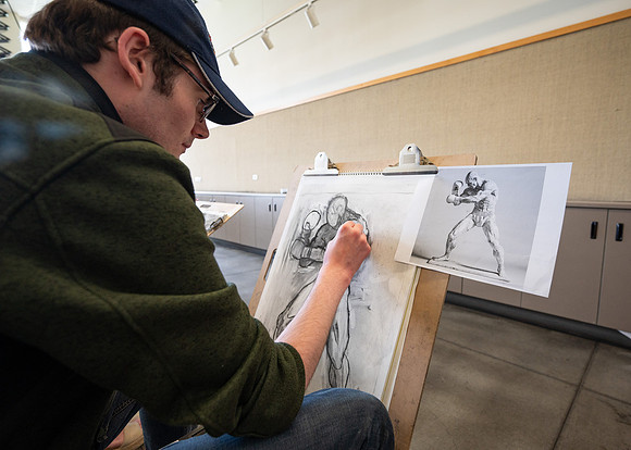 Students drawing in the Spori 340 Drawing Studio