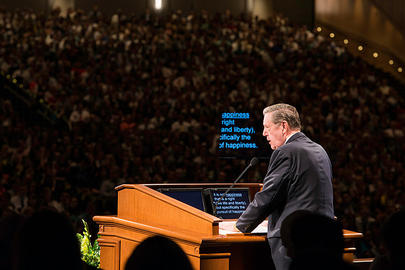 Elder Jeffrey R. Holland speaks to a packed house in the BYU-Idaho Center.