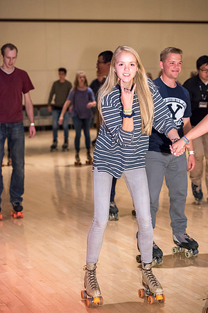 Students kick off the new semester with fun and games at i-Night.