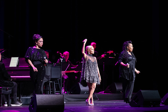 Kristin Chenoweth preforms Center Stage at the BYUI auditorium.