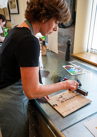 Students working in Printmaking 2 in the Spori Building.
