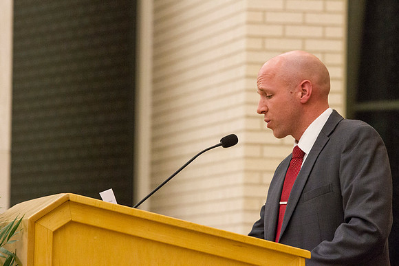 Darik Anderson welcomes the new BYUI alumni during Convocation in the Taylor Chapel.